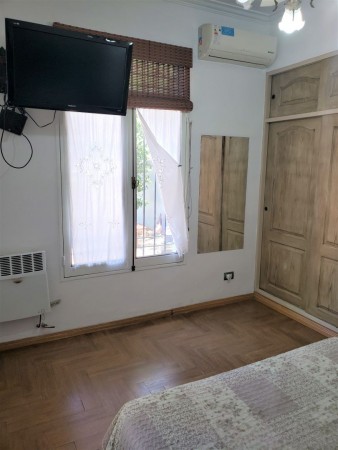 Venta de Casa 4 AMBIENTES en Villa Udaondo, Ituzaingo