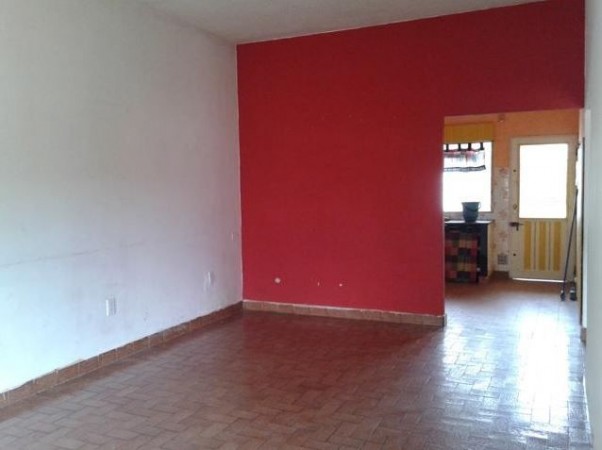 Venta de Casa 3 AMBIENTES en Haedo