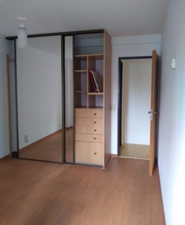 Venta de Departamento 2 Ambientes Con Balcon en Moron Norte