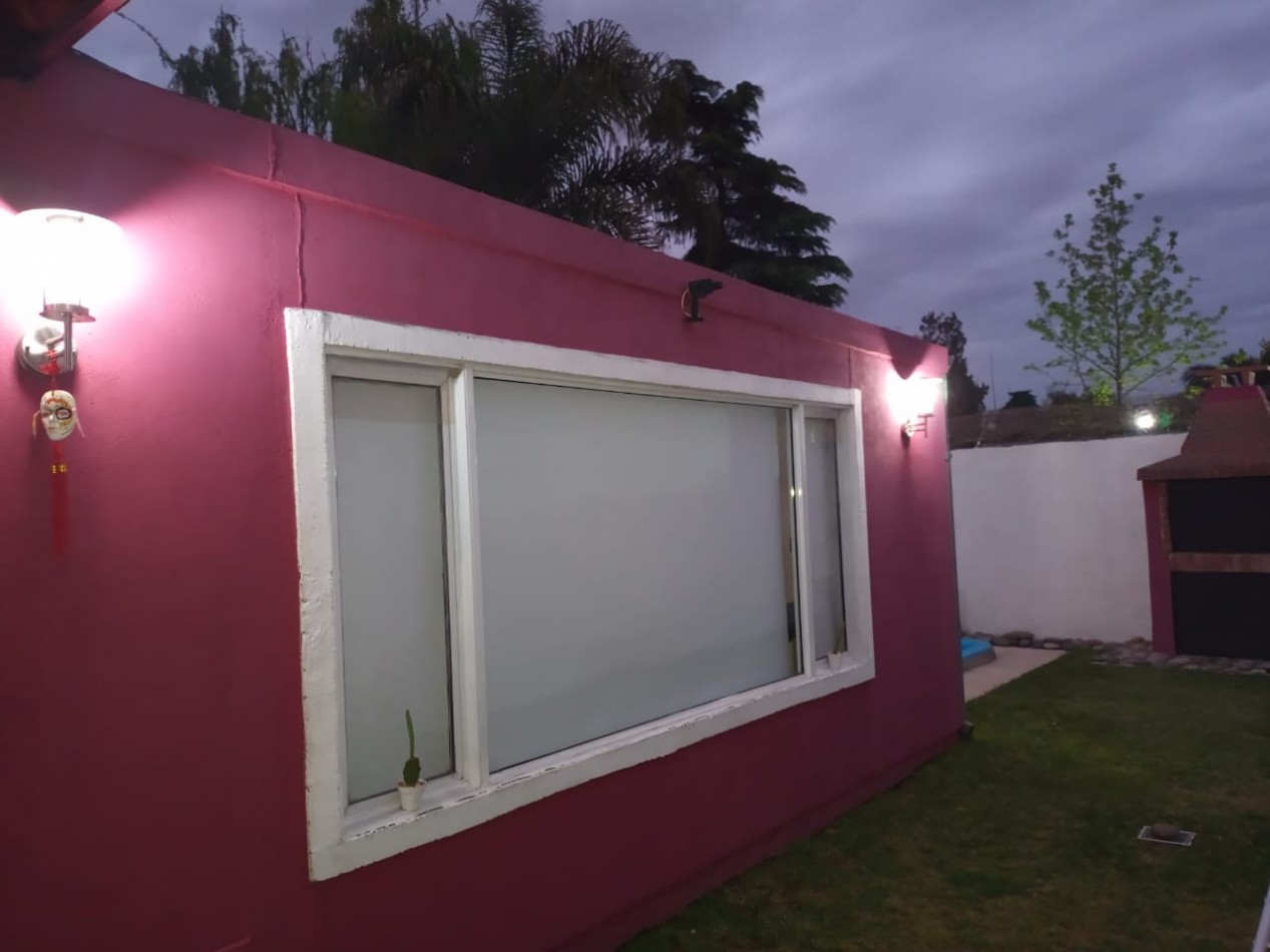 OPORTUNIDAD VALOR Casa 3 Ambientes En Castelar Norte