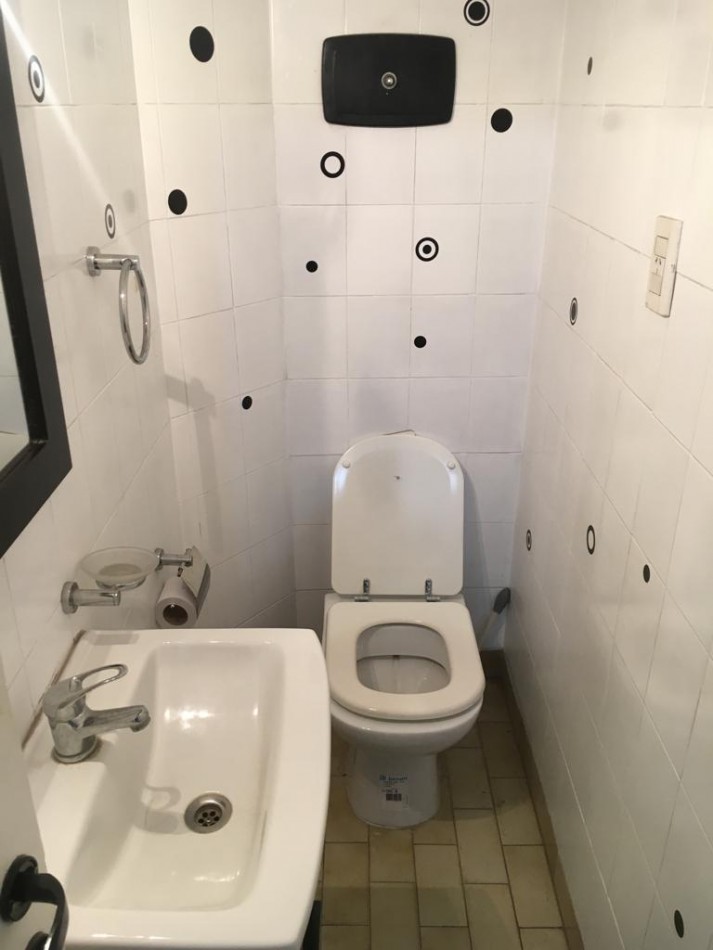 Duplex 4 Ambientes Con Cochera En Castelar Norte