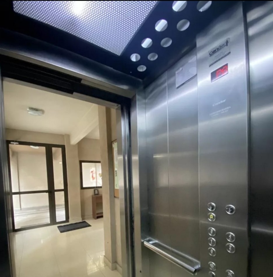 Depto 2 Ambientes Luminoso En Merlo