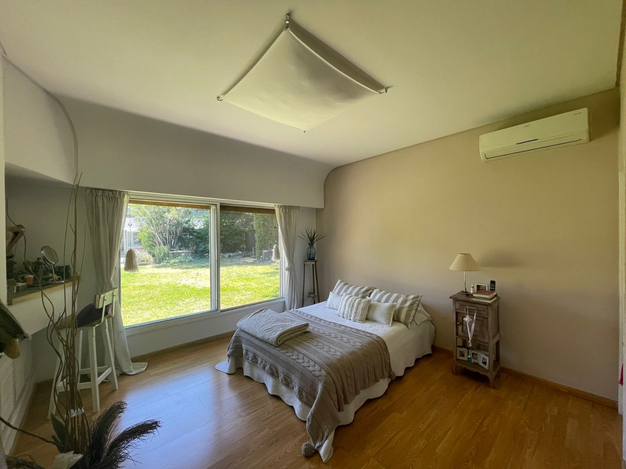 Imponente Chalet 5 Ambientes En Venta En Haedo Apto Credito