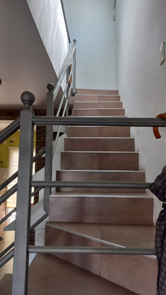 Duplex 4 Ambientes Ituzaingo Norte Cercano Santa Rosa