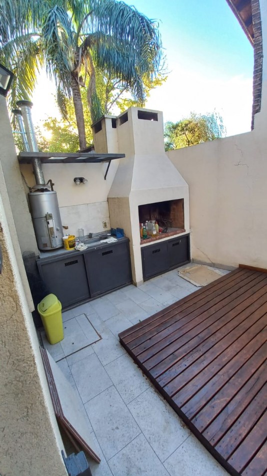 Duplex 4 Ambientes Ituzaingo Norte Cercano Santa Rosa