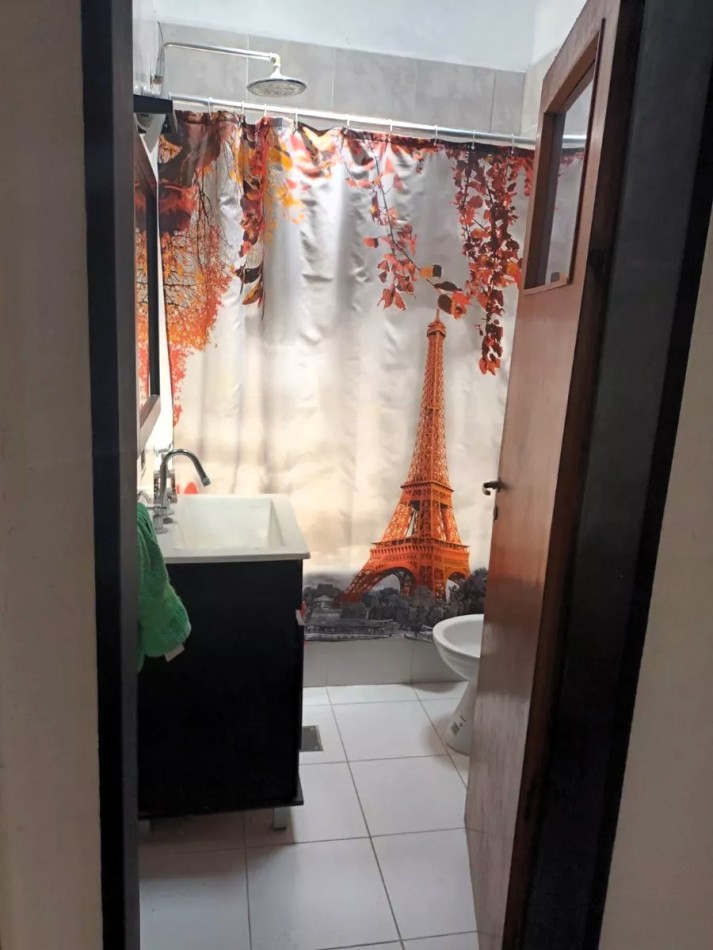 Casa 3 Ambientes En Castelar Norte