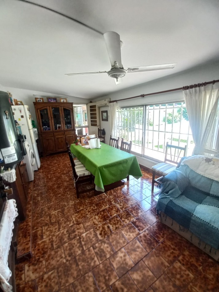 Excelente Oportunidad Casa 3 Ambientes C/Parque En Ituzaingo
