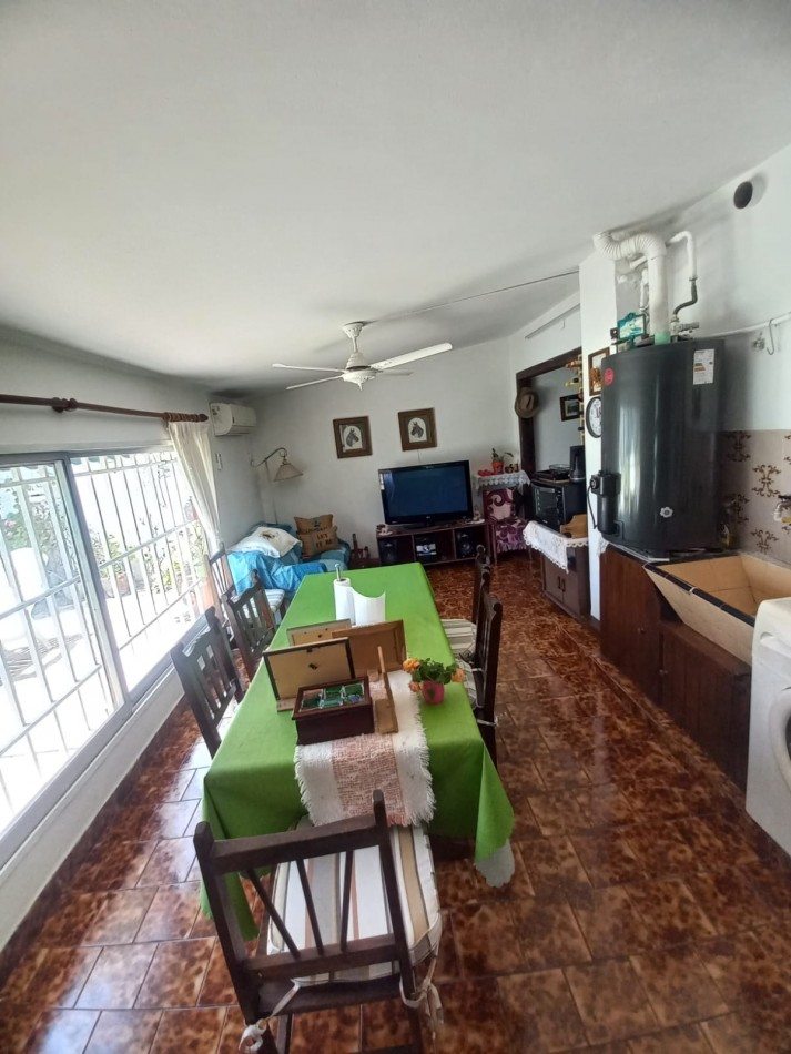Excelente Oportunidad Casa 3 Ambientes C/Parque En Ituzaingo