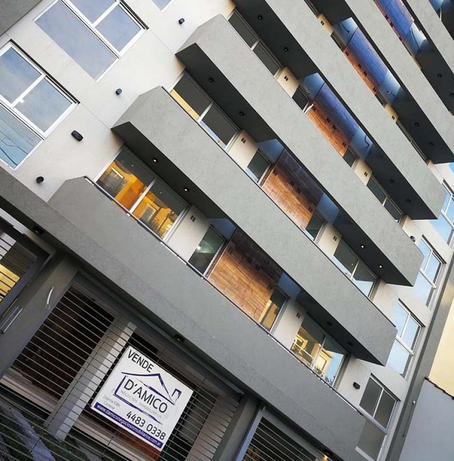 Venta De Departamento 2 Ambientes En Moron Centro