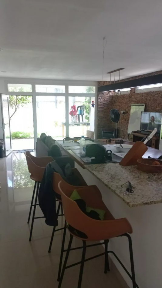 Casa Minimalista 4 Amb En Ituzaingo