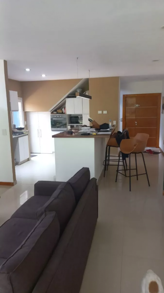 Casa Minimalista 4 Amb En Ituzaingo