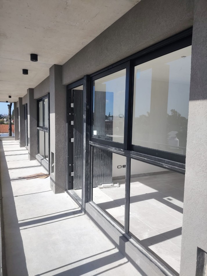 Depto 2 Amb a Estrenar En Complejo Acuamarina Moron Sur 