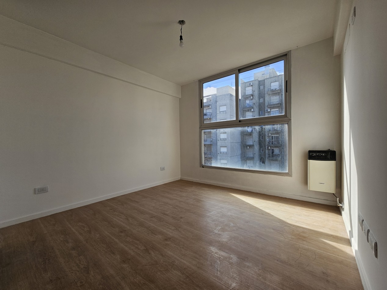 Venta De Departamento 2 Ambientes En Moron Centro