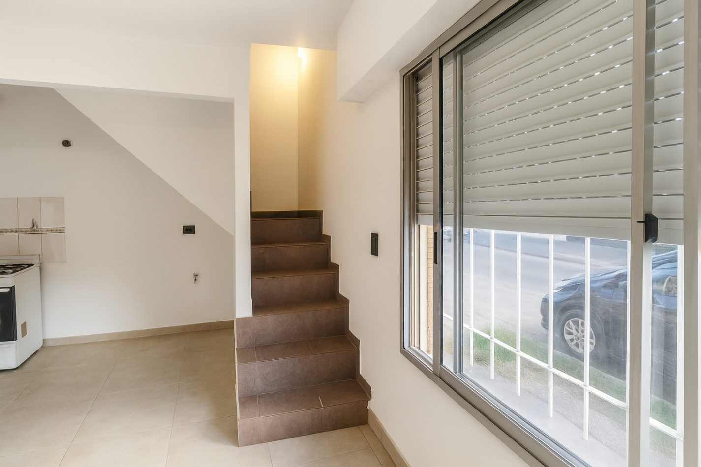 Duplex 3 Amb Al Frente C/Cochera en Castelar Sur Apto Credito