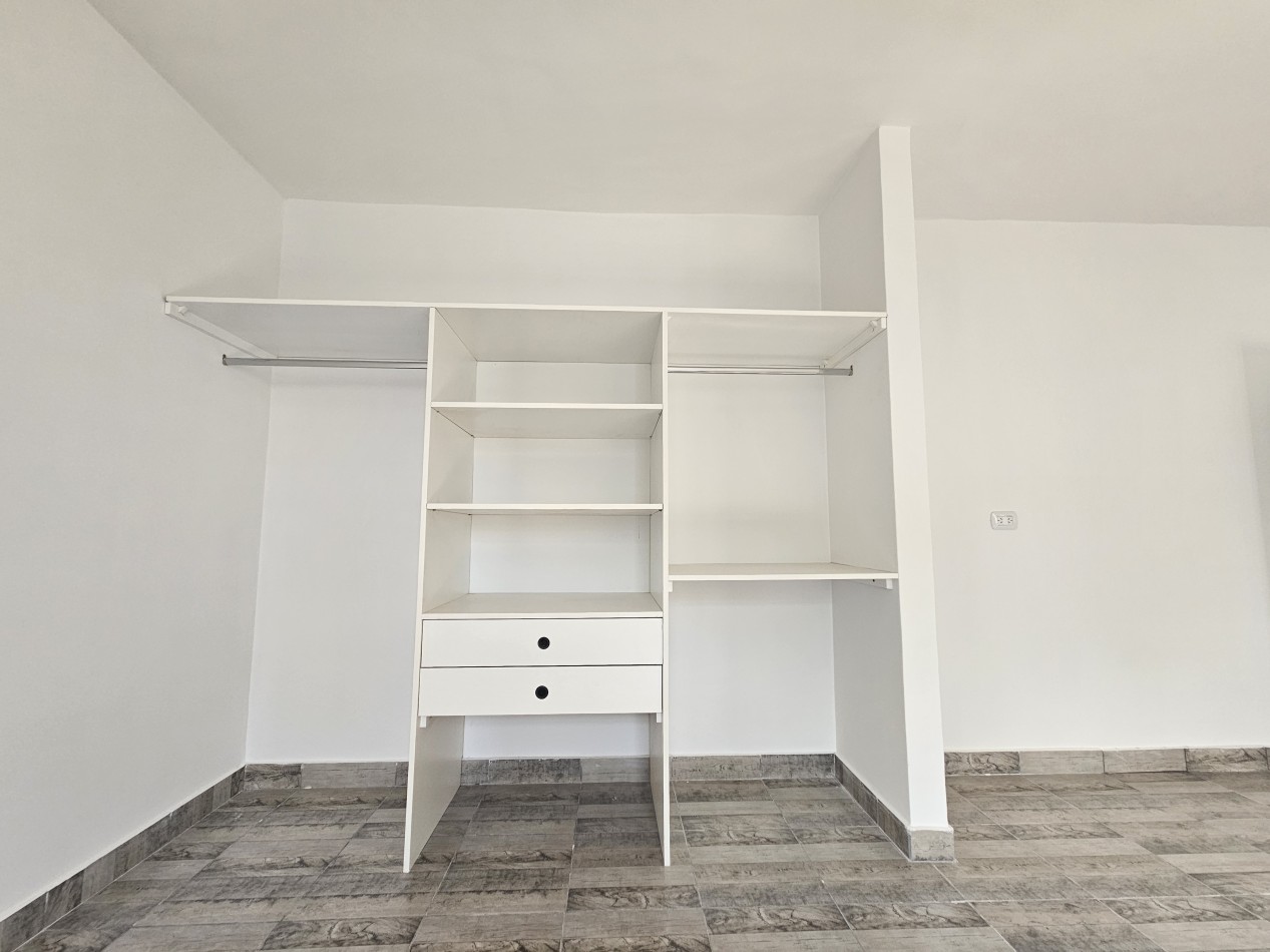 Alquiler Monoambiente Amplio Sin Expensas En Moron SIN EXPENSAS NI SERVICIOS