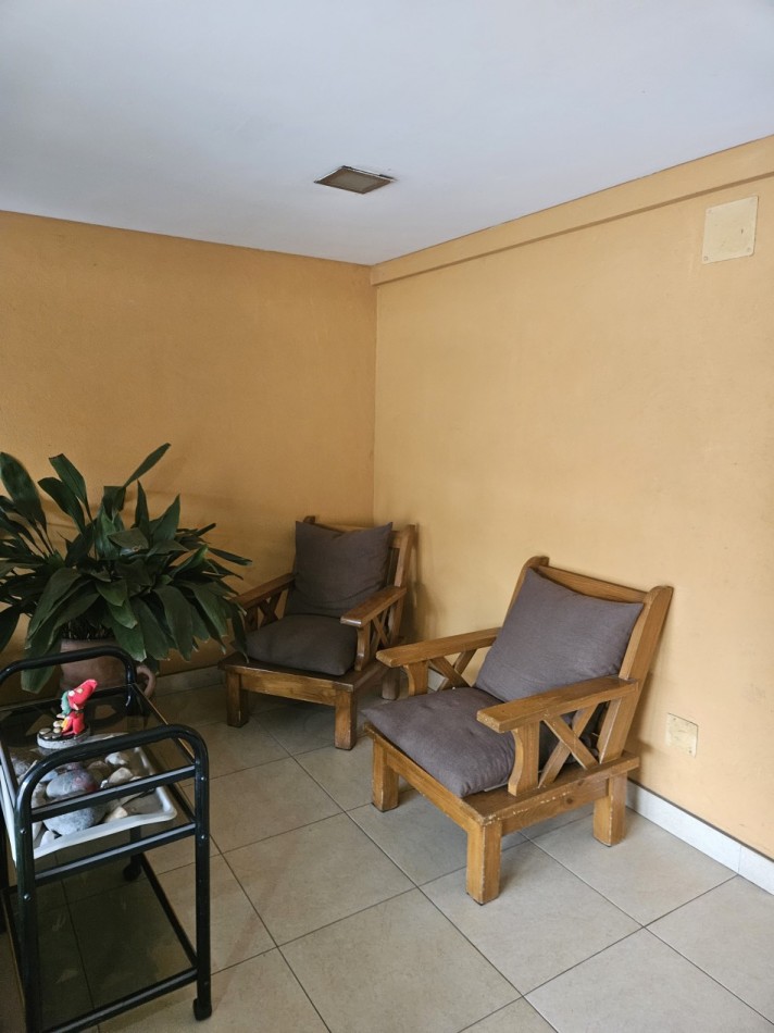 Amplio Monoambiente Divisible Ideal Inversor en Moron Centro