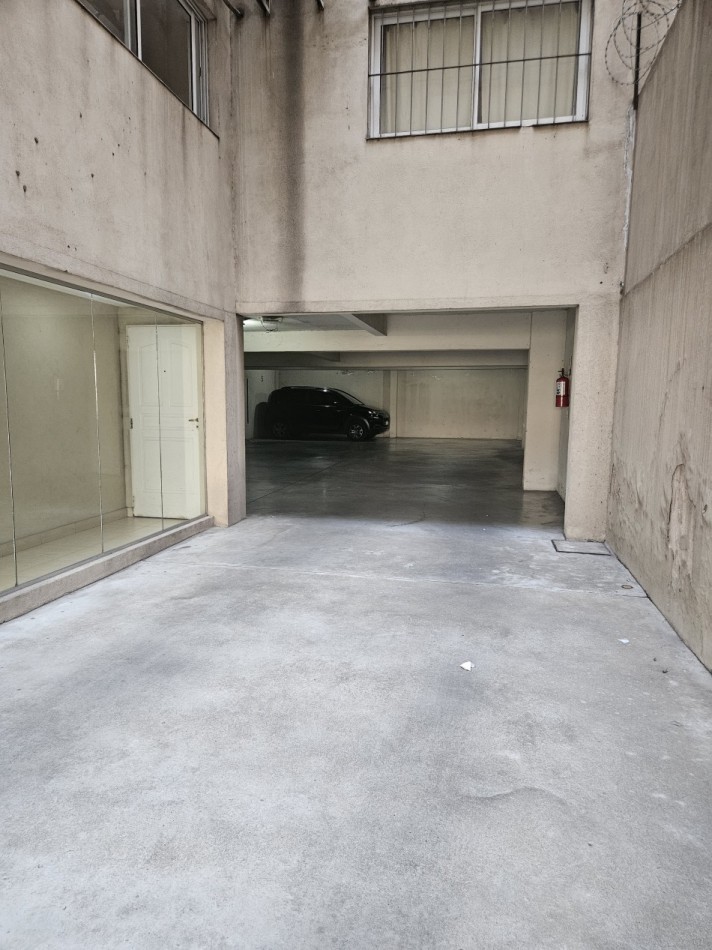 Amplio Monoambiente Divisible Ideal Inversor en Moron Centro