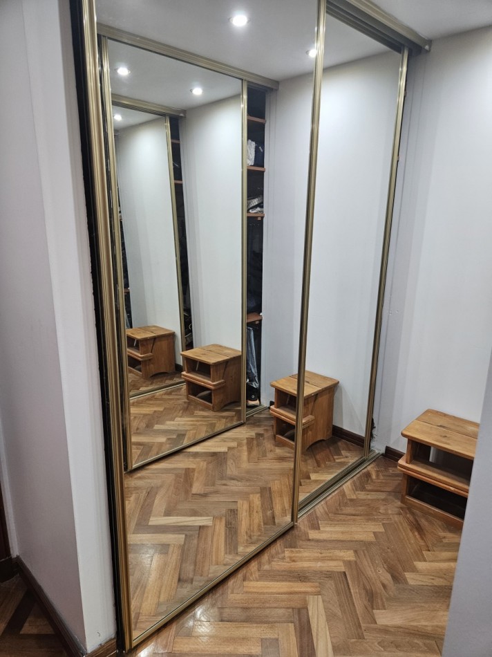 Piso de 5 Ambientes C/Cochera en el Centro de Castelar Norte