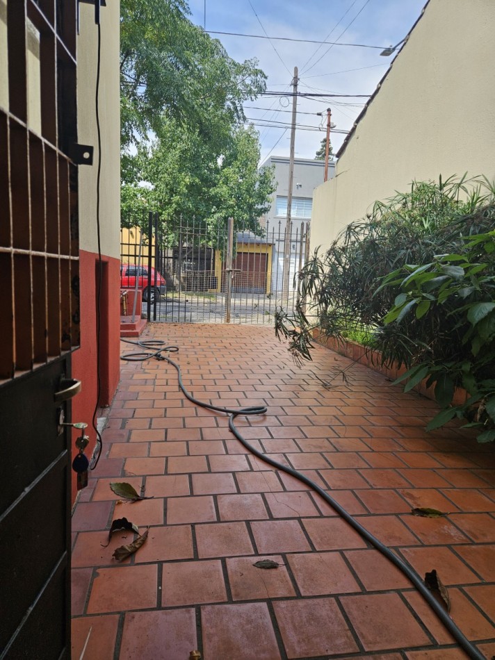 Venta de Casa Americana 4 Ambientes Apto Credito en Castelar Norte