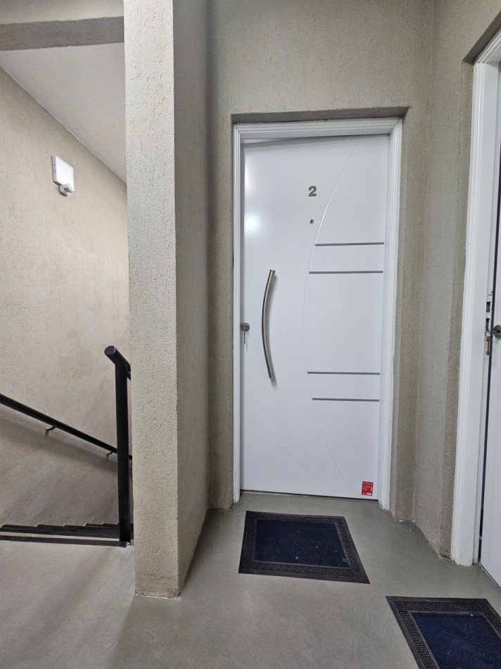 Alquiler Monoambiente Amplio Sin Expensas En Moron SIN EXPENSAS NI SERVICIOS