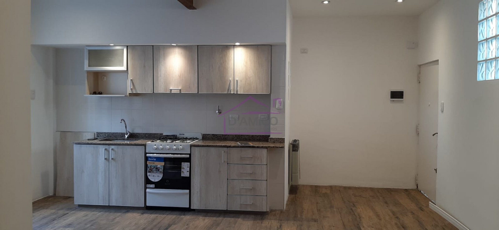 Impecable PH Refaccionado a Nuevo 2 AMBIENTES en Venta Ituzaingo