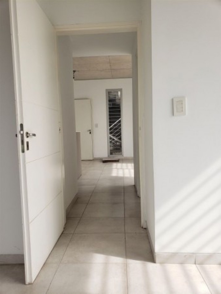 Venta De Departamentos De Categoria 2 Ambientes En Castelar Norte Apto Credito