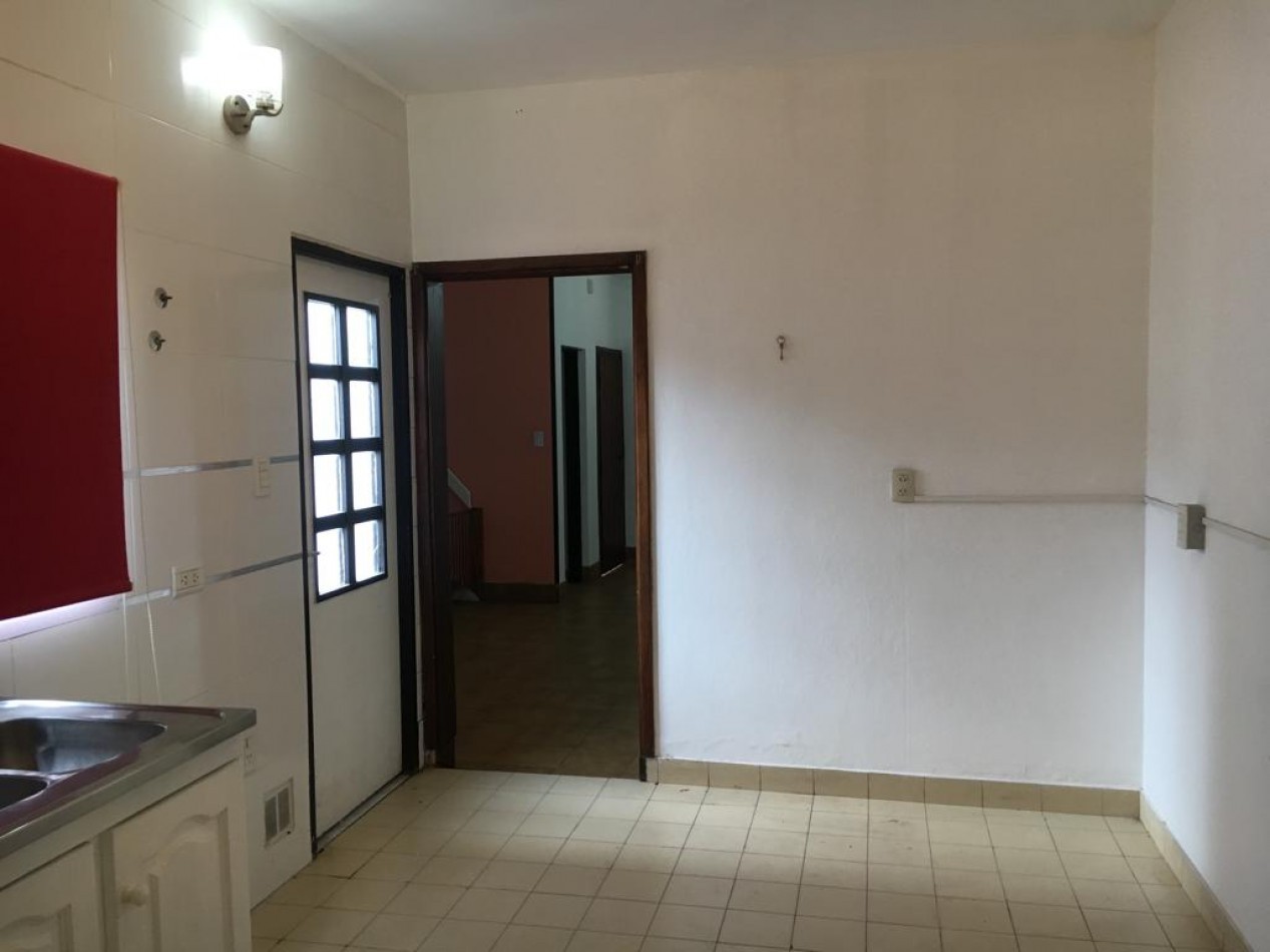 Alquiler Duplex 4 Ambientes Con Cochera En Castelar Norte