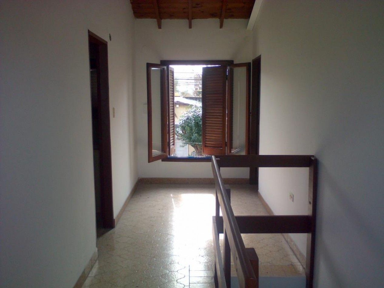 Alquiler Duplex 4 Ambientes Con Cochera En Castelar Norte