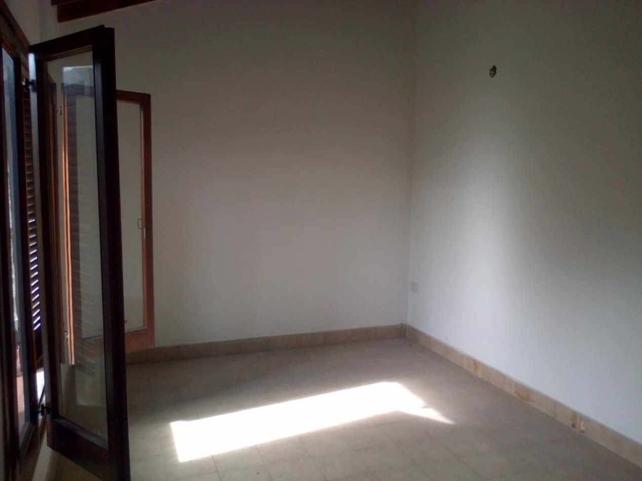Alquiler Duplex 4 Ambientes Con Cochera En Castelar Norte