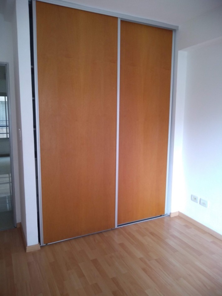 Depto 2 Ambientes En Moron